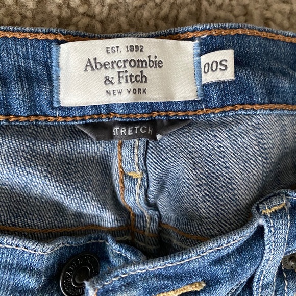Abercrombie & Fitch Jeans - Picture 3 of 3